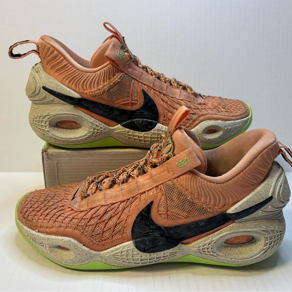 Nike Cosmic Unity Pomegranate Men’s Size 8 DA6725-800